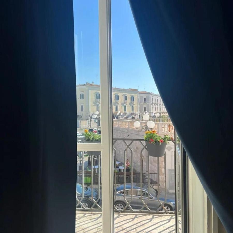 Seaport #Rooms Trani Exterior foto