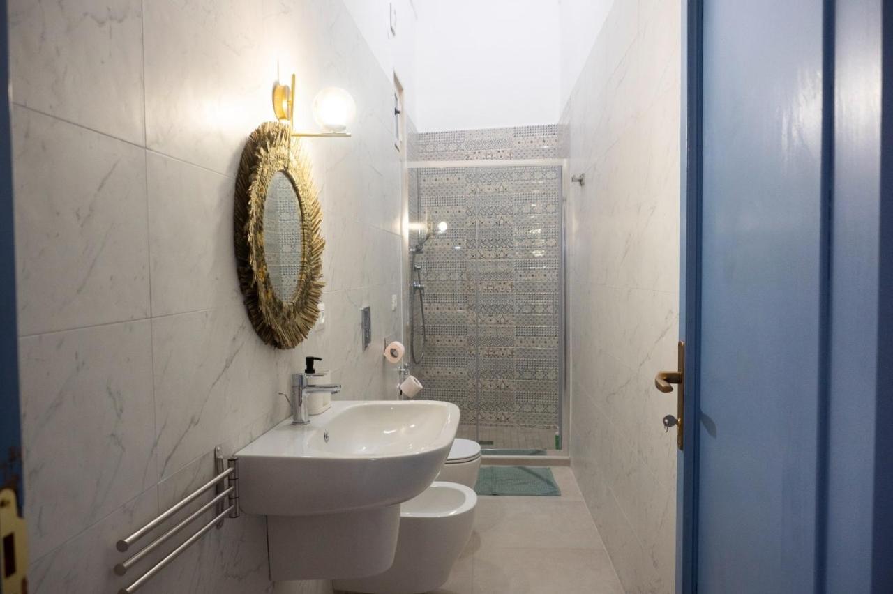 Seaport #Rooms Trani Exterior foto